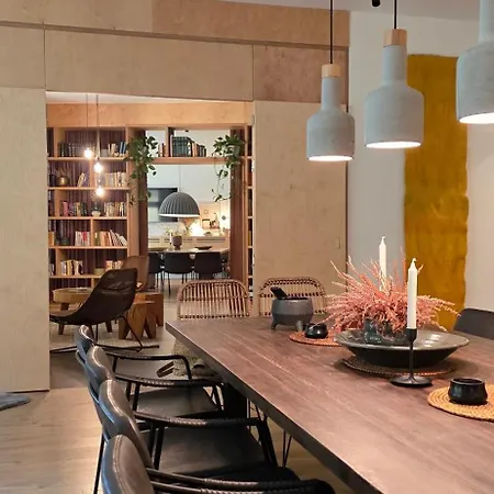 Gora - For 22 Guests, пампорово, Rhodope Mountains 펜션