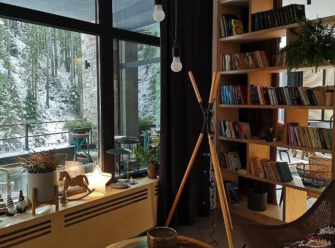 Dom wakacyjny Gora - For 22 Guests, пампорово, Rhodope Mountains