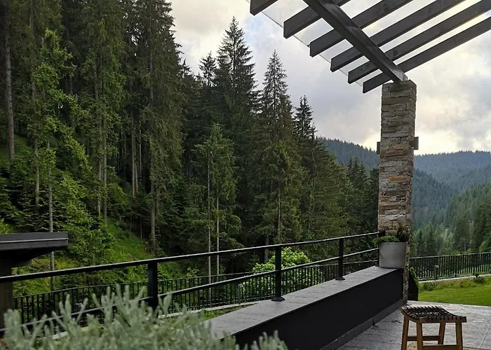 Gora - For 22 Guests, пампорово, Rhodope Mountains Dom wakacyjny Progled