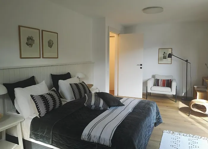 Dom wakacyjny Gora - For 22 Guests, пампорово, Rhodope Mountains