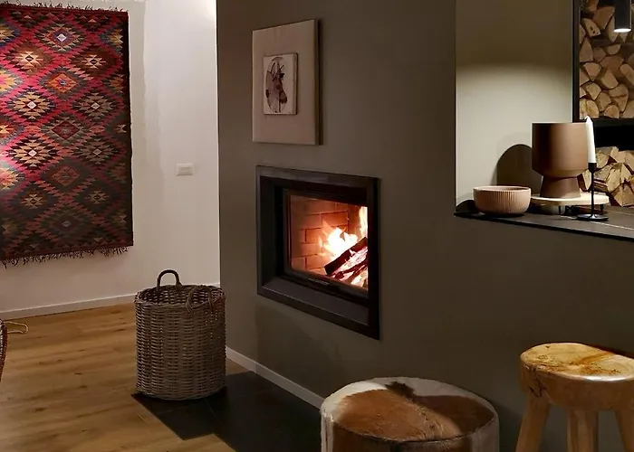 Gora - For 22 Guests, пампорово, Rhodope Mountains Progled