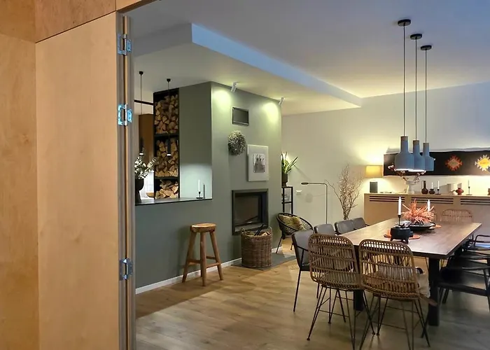 Gora - For 22 Guests, пампорово, Rhodope Mountains Dom wakacyjny